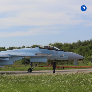 ОАК передала в войска партию самолетов Су-35С