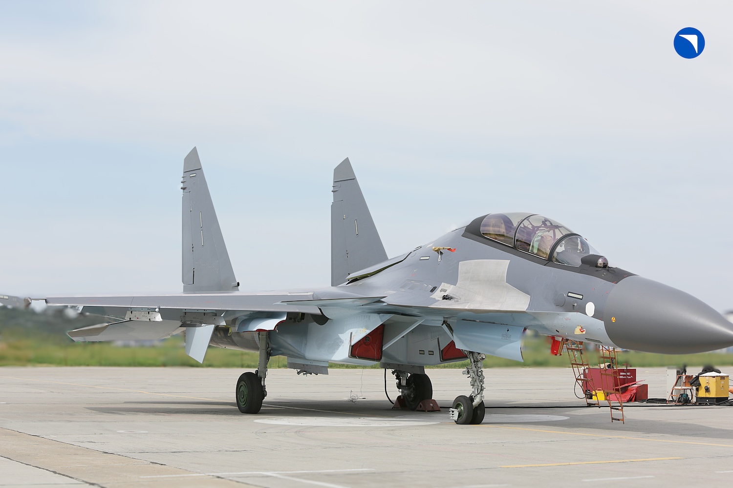 UAC Delivered the Su-30SM2 Multirole Fighters and Su-34 Strike Fighters to the Ministry of Defence of the Russian Federation 