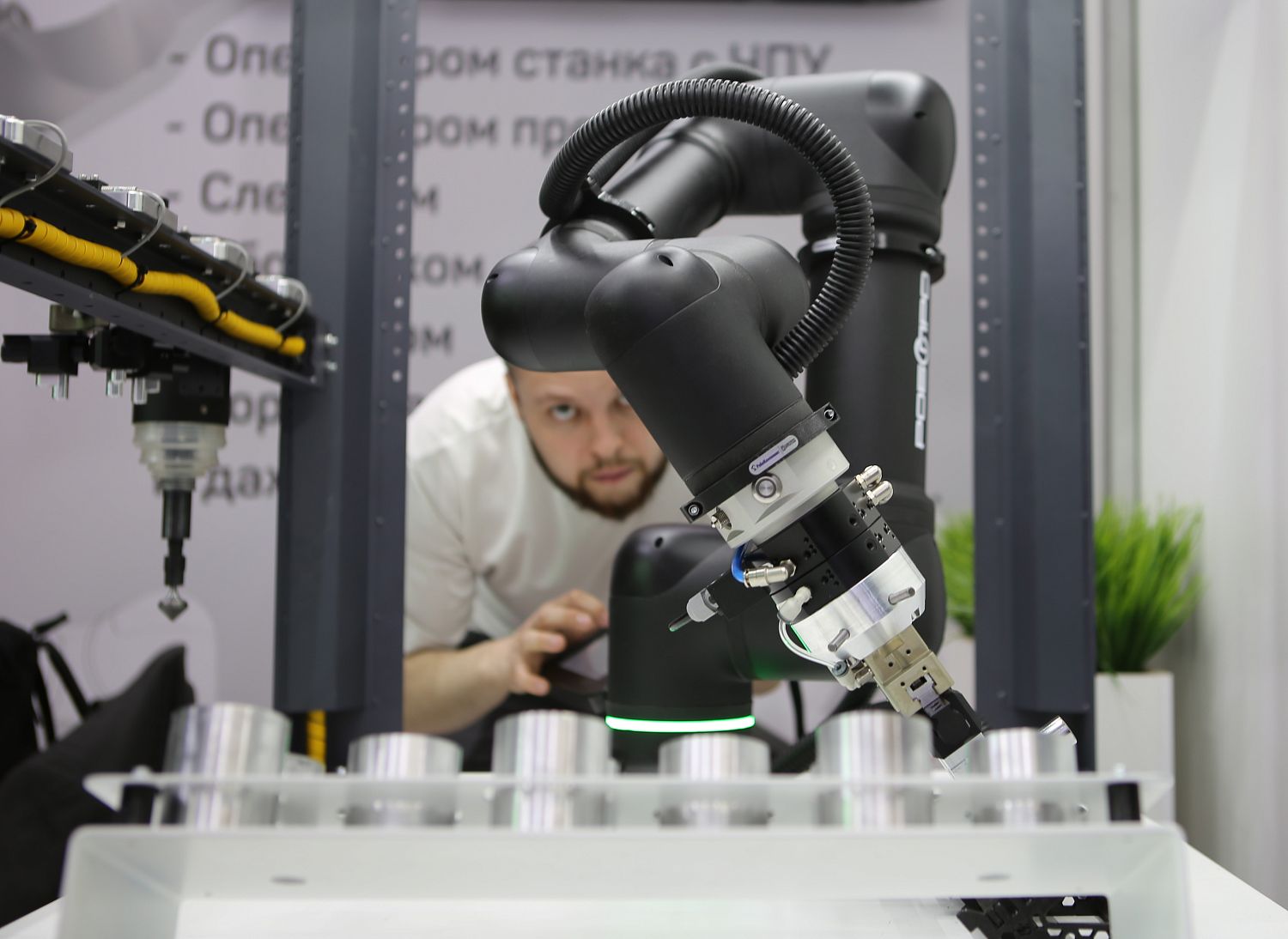 Rostec will Showcase a 3D Bioprinting Skin Restoration Robot at Bioprom-2026