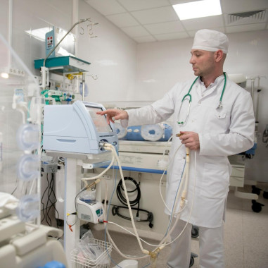 Сергей Чемезов и глава администрации Тамбовской области официально открыли перинатальный центр в Тамбове