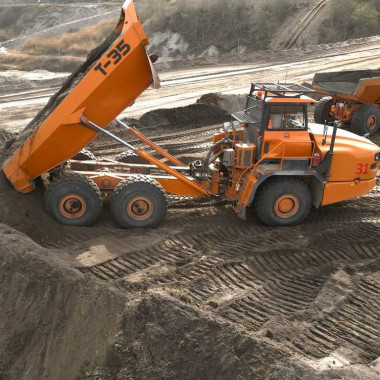 Янтарный комбинат повысил производительность работ в Приморском карьере