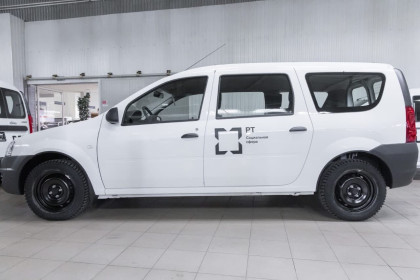 «РТ-Социальная сфера» обновила фельдшерский автопарк в Свердловской области