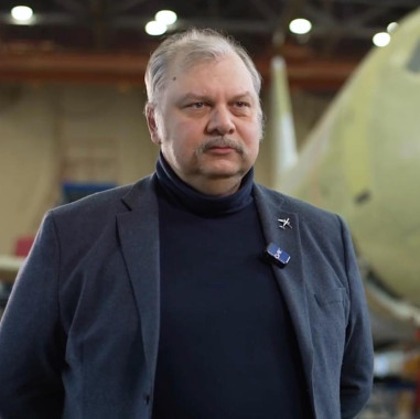 Alexander Dolotovsky: They didn't Change Anything on the Plane and Replaced Everything