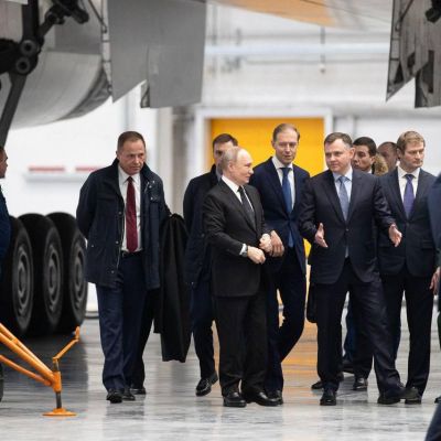 Рабочий визит Владимира Путина на Казанский авиазавод, полет на ракетоносце Ту-160М