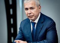 Бекхан Оздоев: «Сегодня заводы Ростеха по изготовлению боеприпасов загружены на 100%»