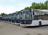 КАМАЗ передал в Новосибирск партию автобусов