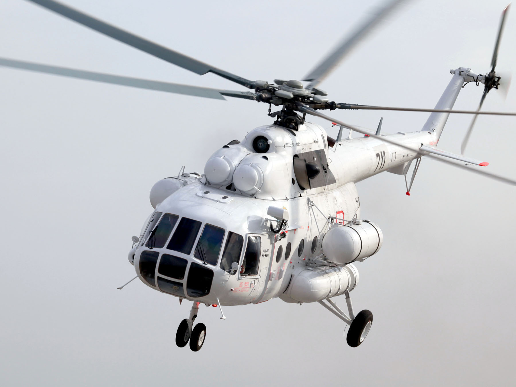 «Вертолеты России» передали компании «ЮТэйр» партию Ми-8АМТ