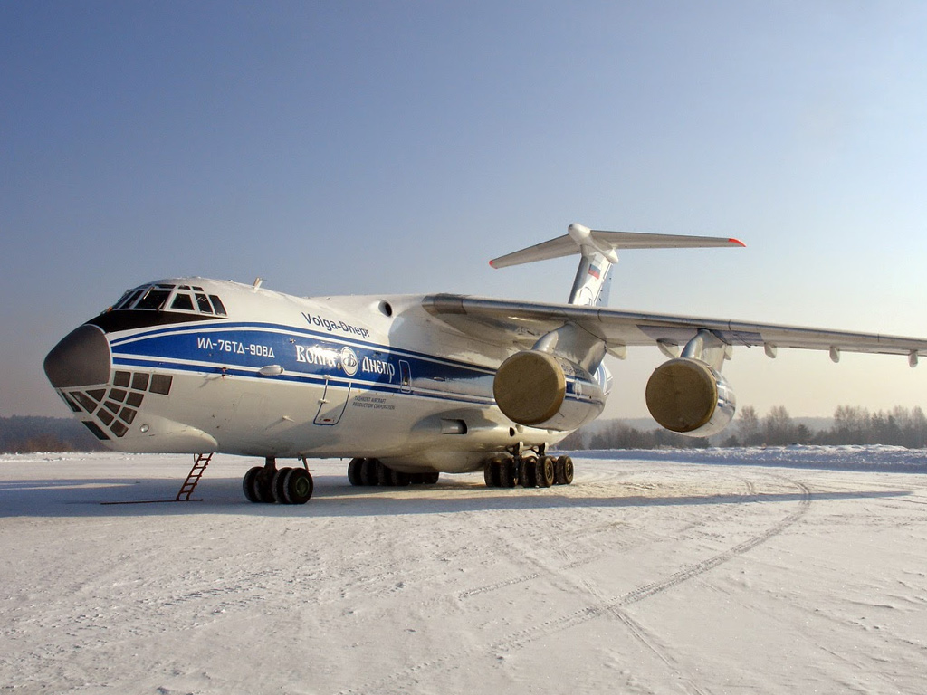 Грузовой Ил-76 с пермскими двигателями начал полеты в Антарктиду