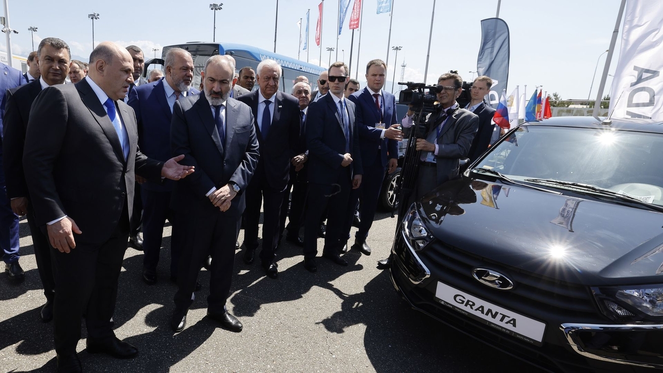 Ростех продемонстрировал Михаилу Мишустину разработки для здравоохранения