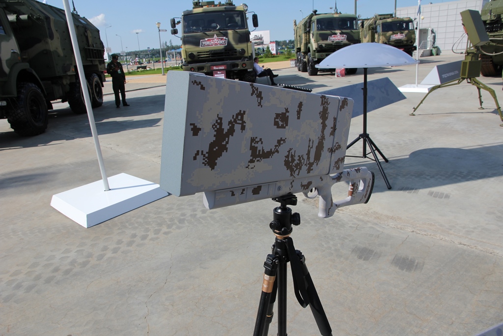 «Рособоронэкспорт» представит в Дубае новейший комплекс противодействия малоразмерным БПЛА