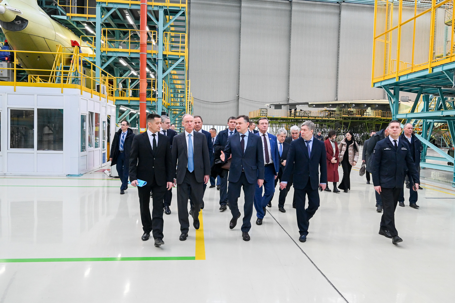 Николай Патрушев посетил филиал ПАО «Ил» – «Авиастар»