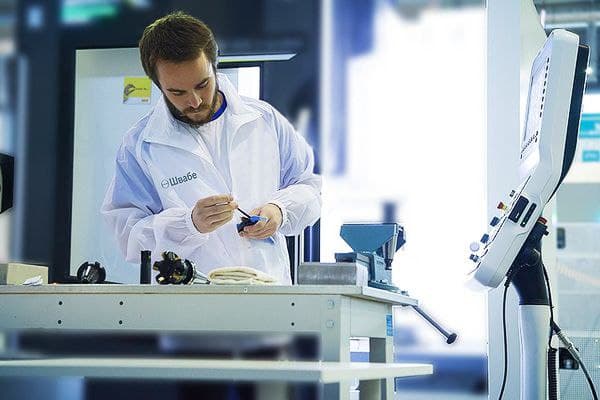 Лазерный центр «Швабе» и технические вузы РФ будут готовить кадры для ОПК