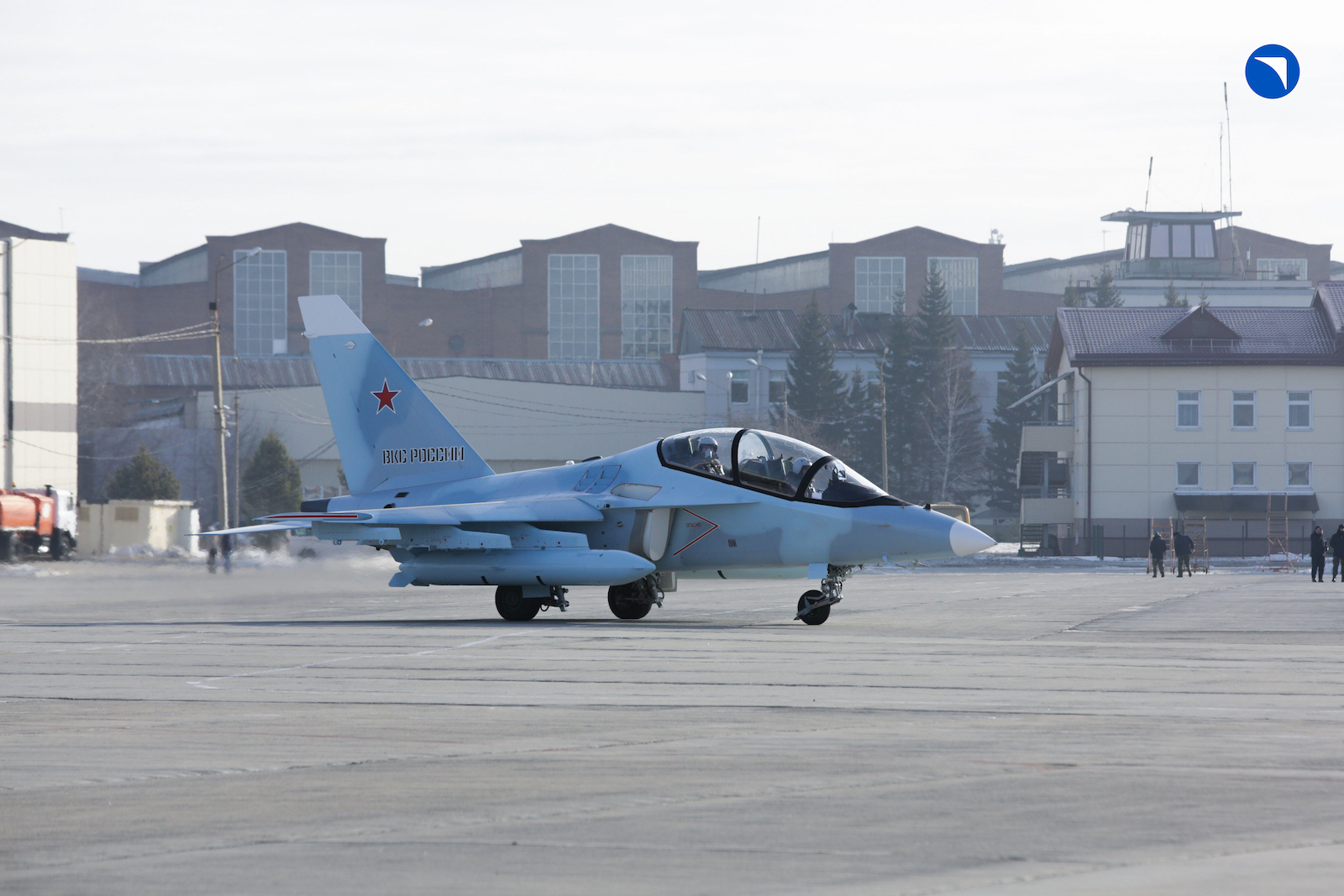 ОАК передала новые Су-30МС2 и Як-130 Минобороны России