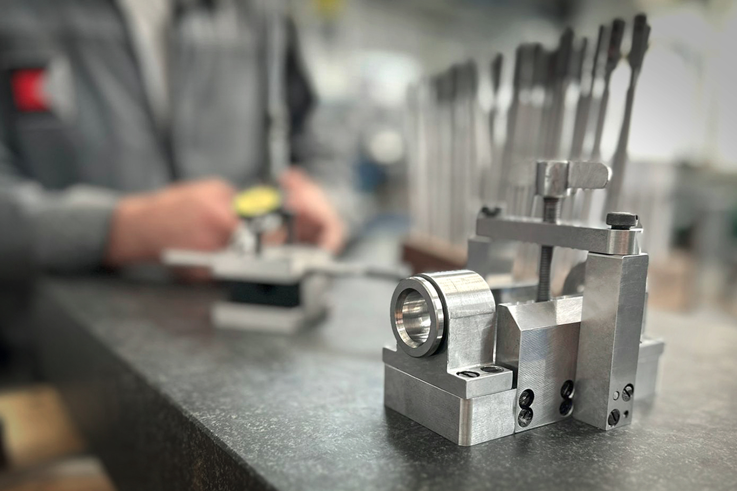 «Калашников» завершил сдачу инструмента для производства АК-203 в Индии