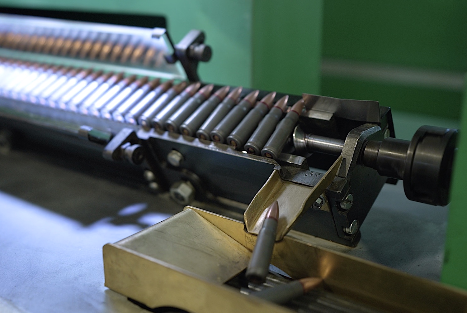 Ростех запустил завод по производству патронов для автоматов Калашникова в Венесуэле