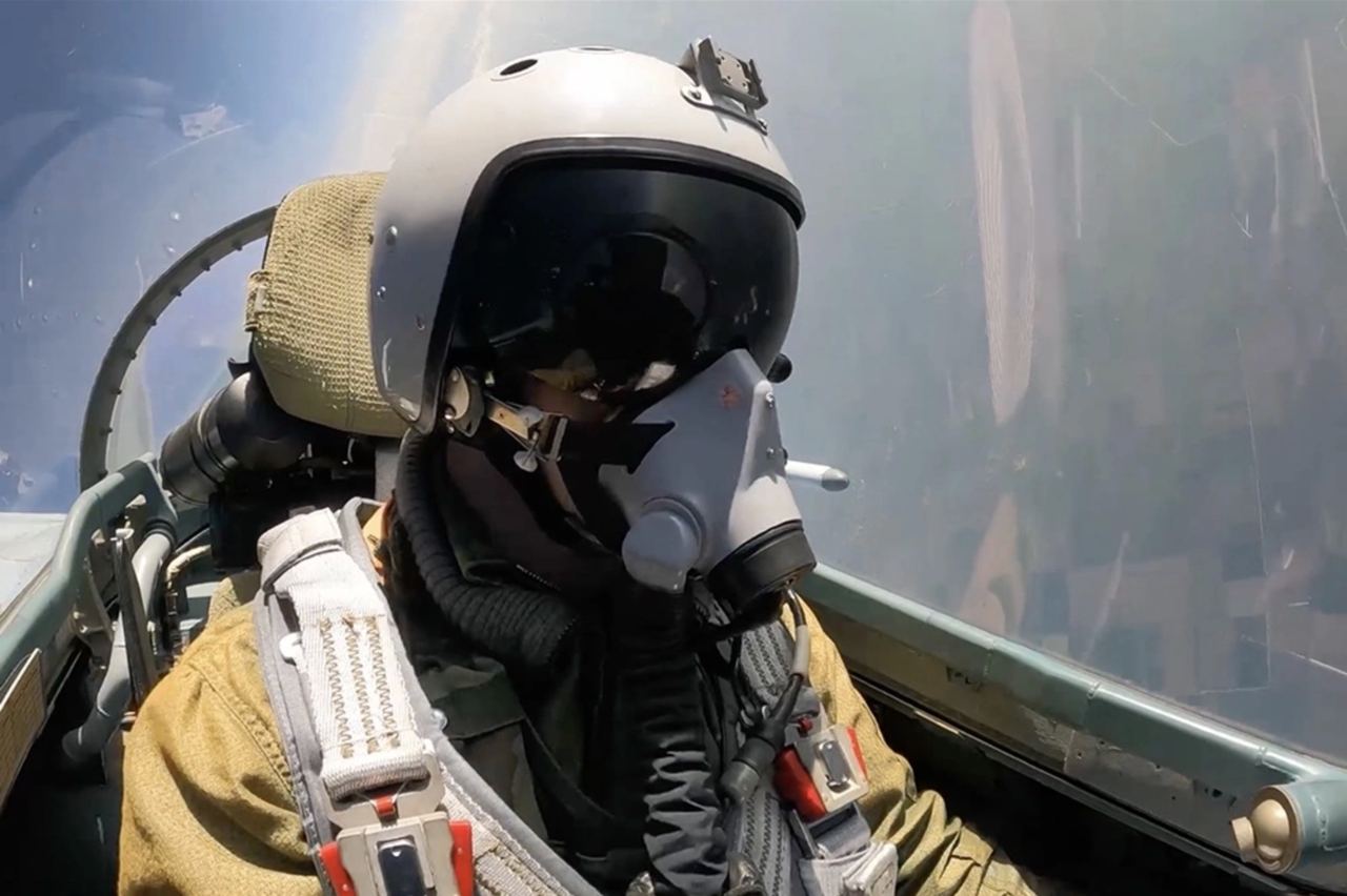 Летчики-испытатели: первые за штурвалом