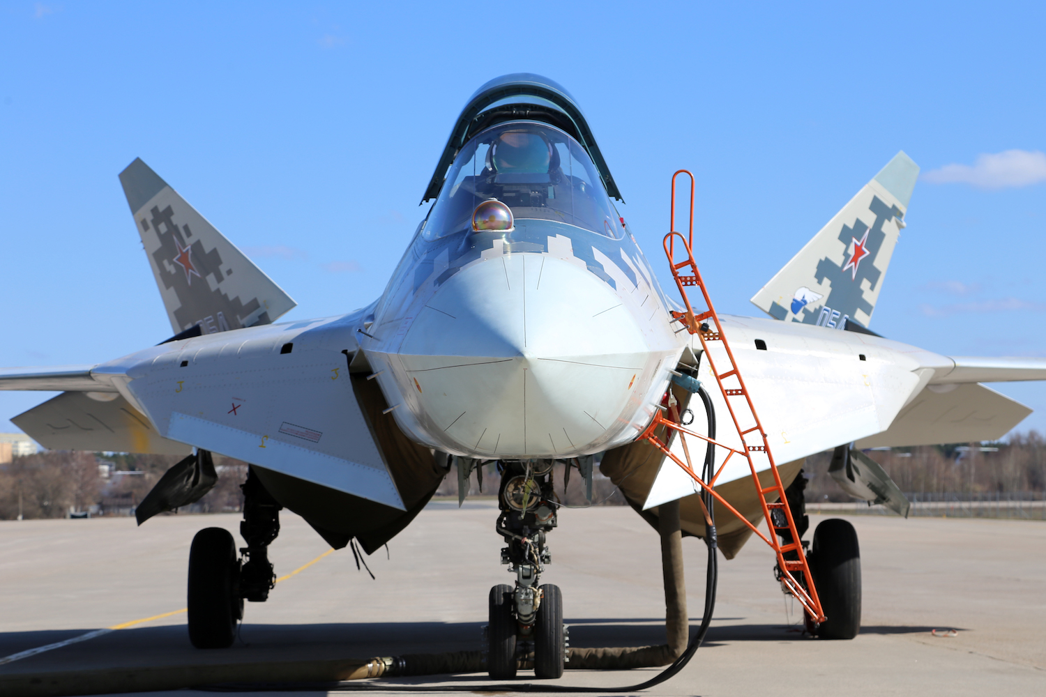UAC has Supplied a Batch of Mass-Produced Fifth-Generation Su-57 Fighter Aircraft