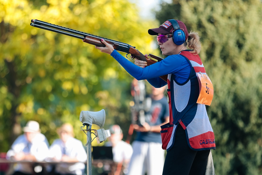 Главные по тарелочкам