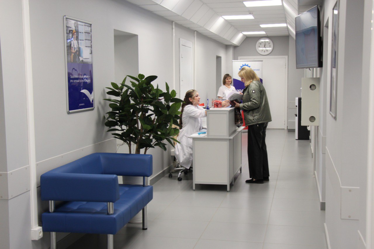 КРЭТ открыл на предприятии в Ульяновске поликлинику «Центравиамед» 