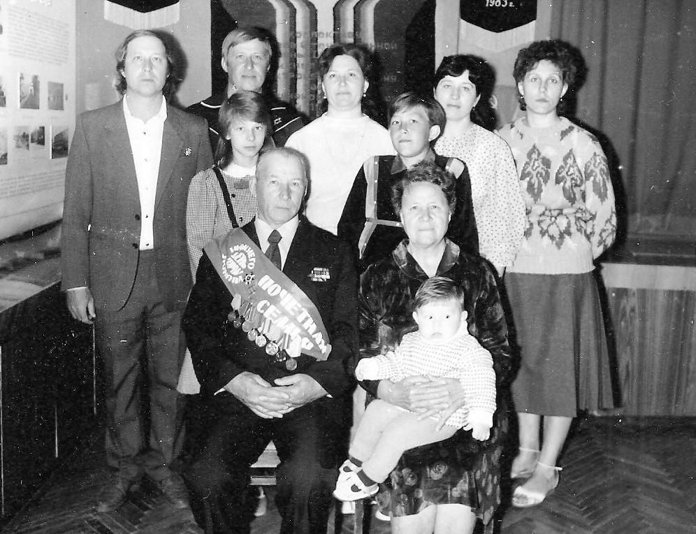 Династии Ростеха: Вишняковы и Веденяпины