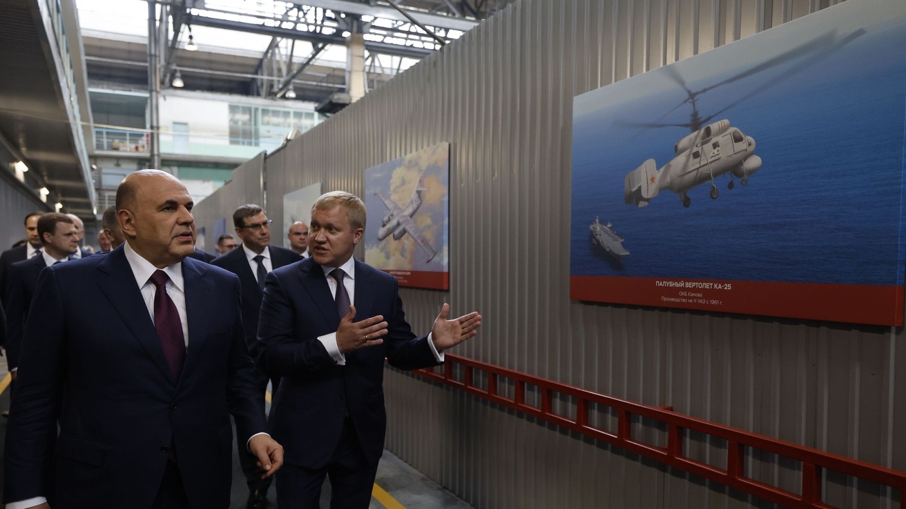 Михаил Мишустин оценил работу Улан-Удэнского авиазавода 
