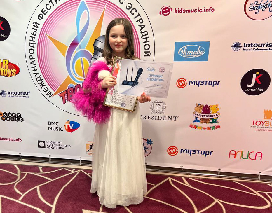 «Октава ДМ» стала партнером фестиваля-конкурса «Твой голос»