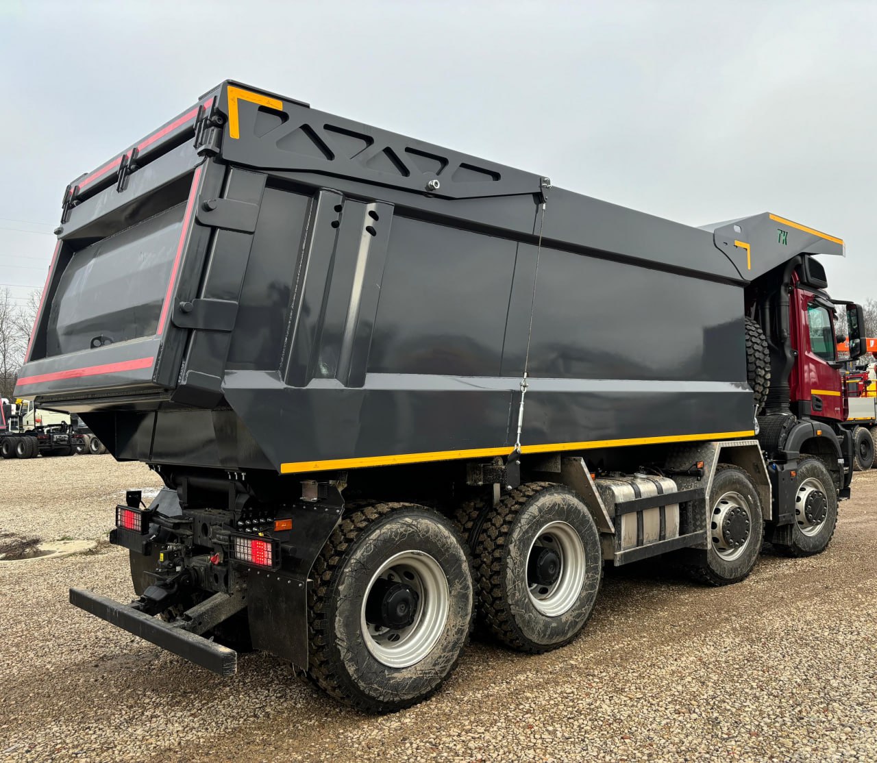 Новая комплектация карьерного самосвала КАМАЗ выведена на рынок