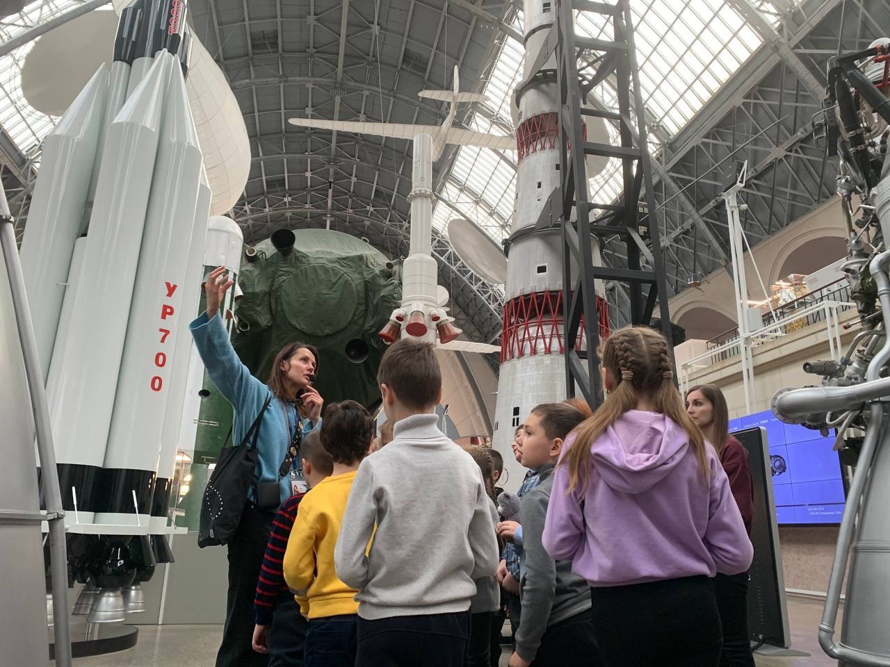 Дети сотрудников ОДК из новых регионов провели зимние каникулы в Москве