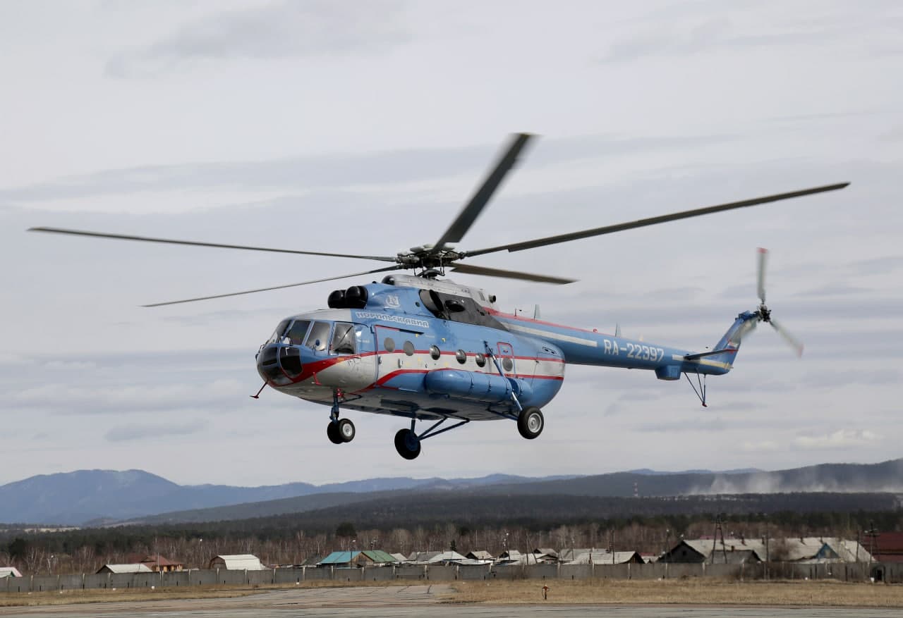 «Вертолеты России» передали два Ми-8АМТ для авиакомпании «Норильск Авиа»