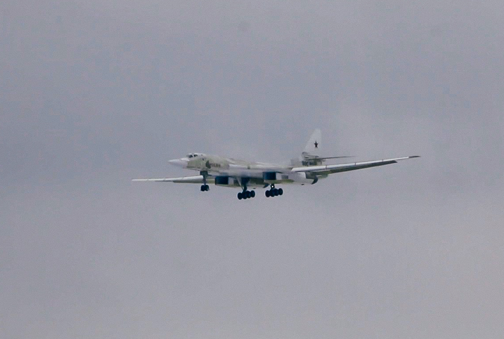 Модернизированный ракетоносец Ту-160М совершил первый полет