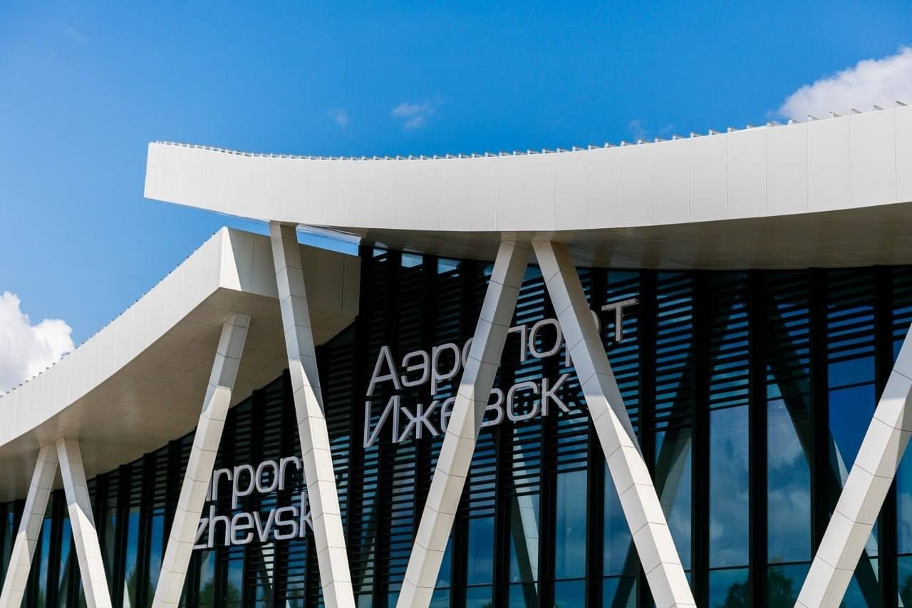 Президент России присвоил аэропорту Ижевска имя Михаила Калашникова