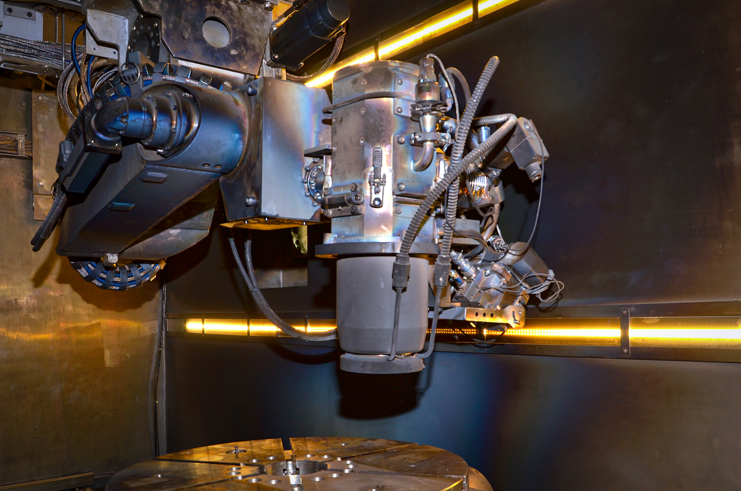 Ростех разработал вакуумный 3D-принтер с роботом-манипулятором 