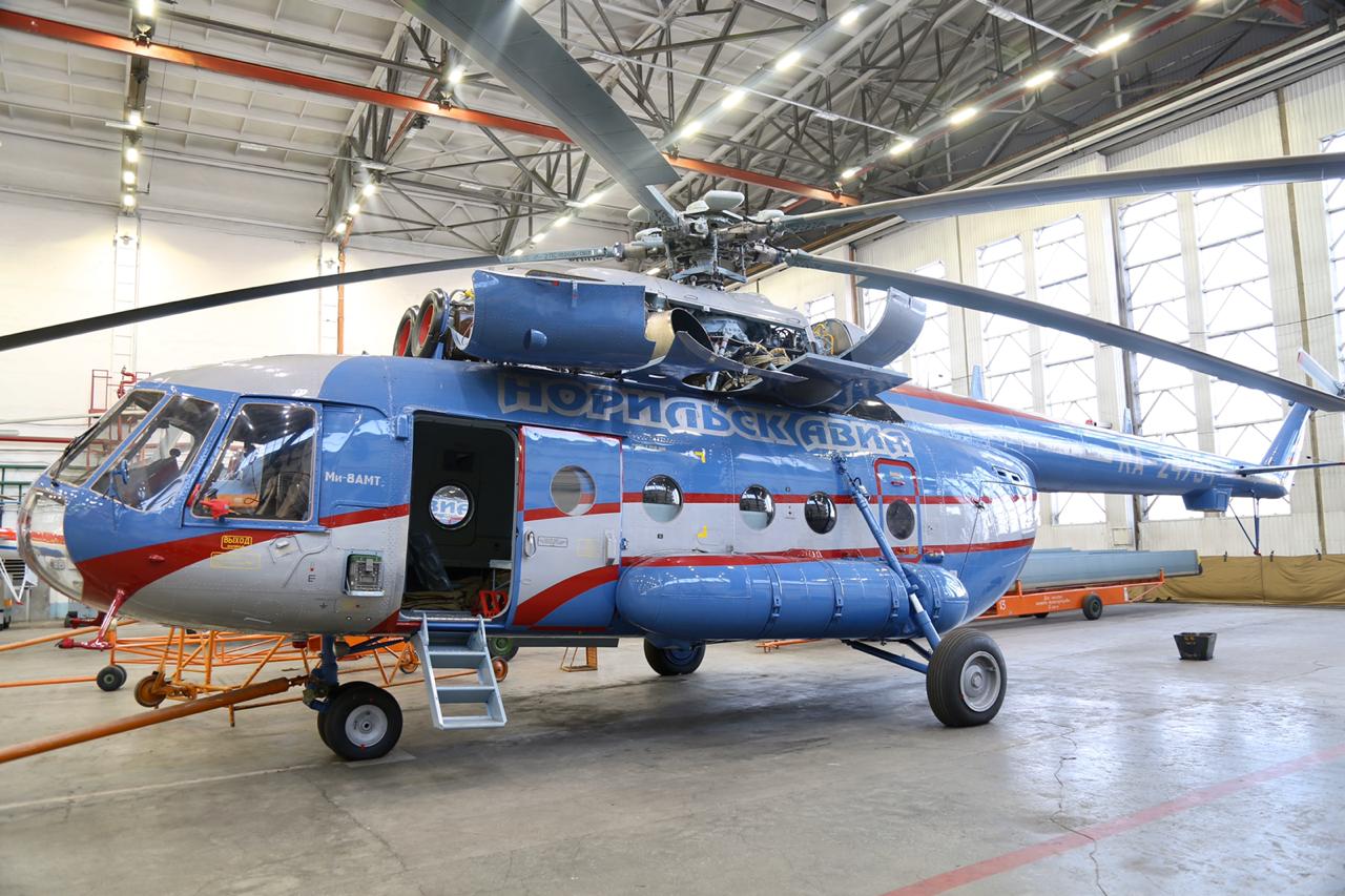 «Вертолеты России» передали «Норильск Авиа» два вертолета Ми-8АМТ