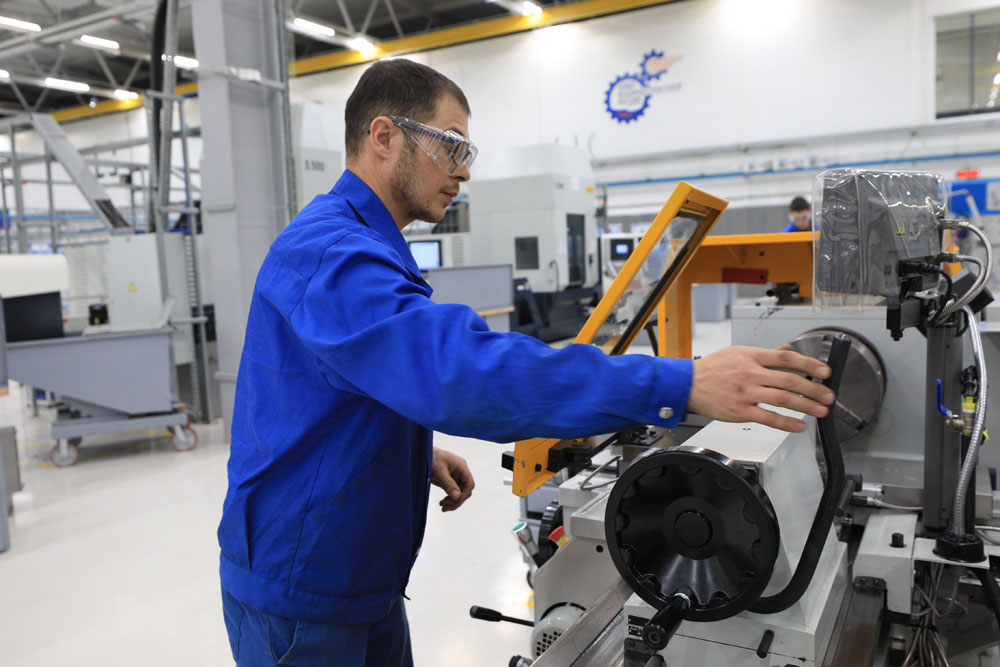 Учебный центр Ростеха в Уфе начал новый набор на подготовку мультиспециалистов