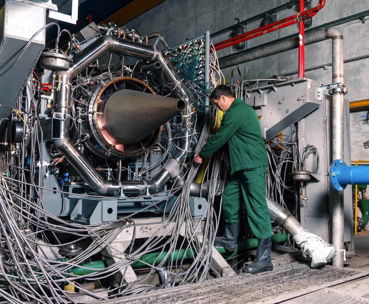 Ростех испытал «сердце» двигателя для SSJ-NEW 12-километровой высотой