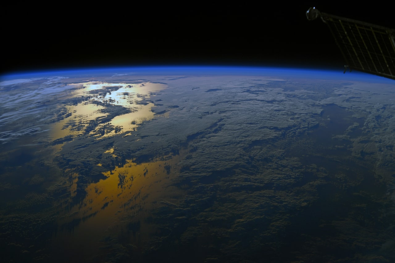 Roscosmos and Rostec Developing Earth Observing System