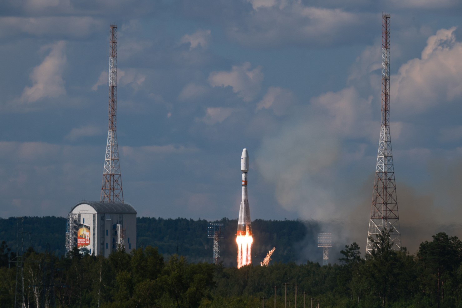 Двигатели ОДК вывели на орбиту спутники «Ионосфера»