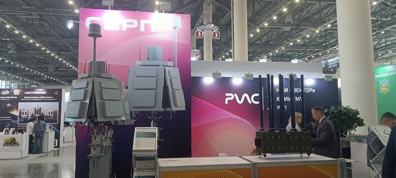 «Росэл» впервые представил на DRONEXPO-2025 новейшие разработки для борьбы с БПЛА