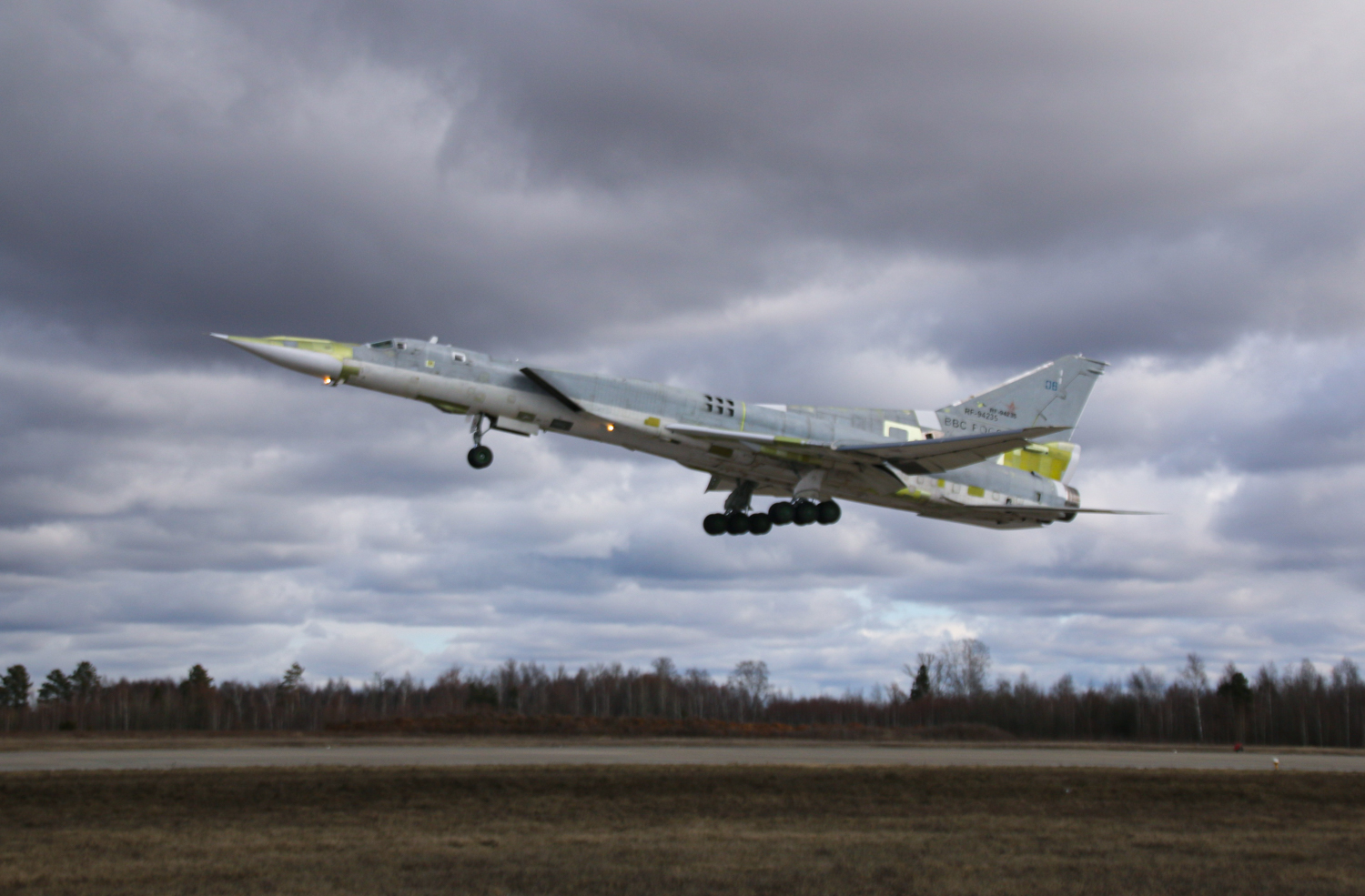Второй глубокомодернизированный Ту-22М3М приступил к полетам