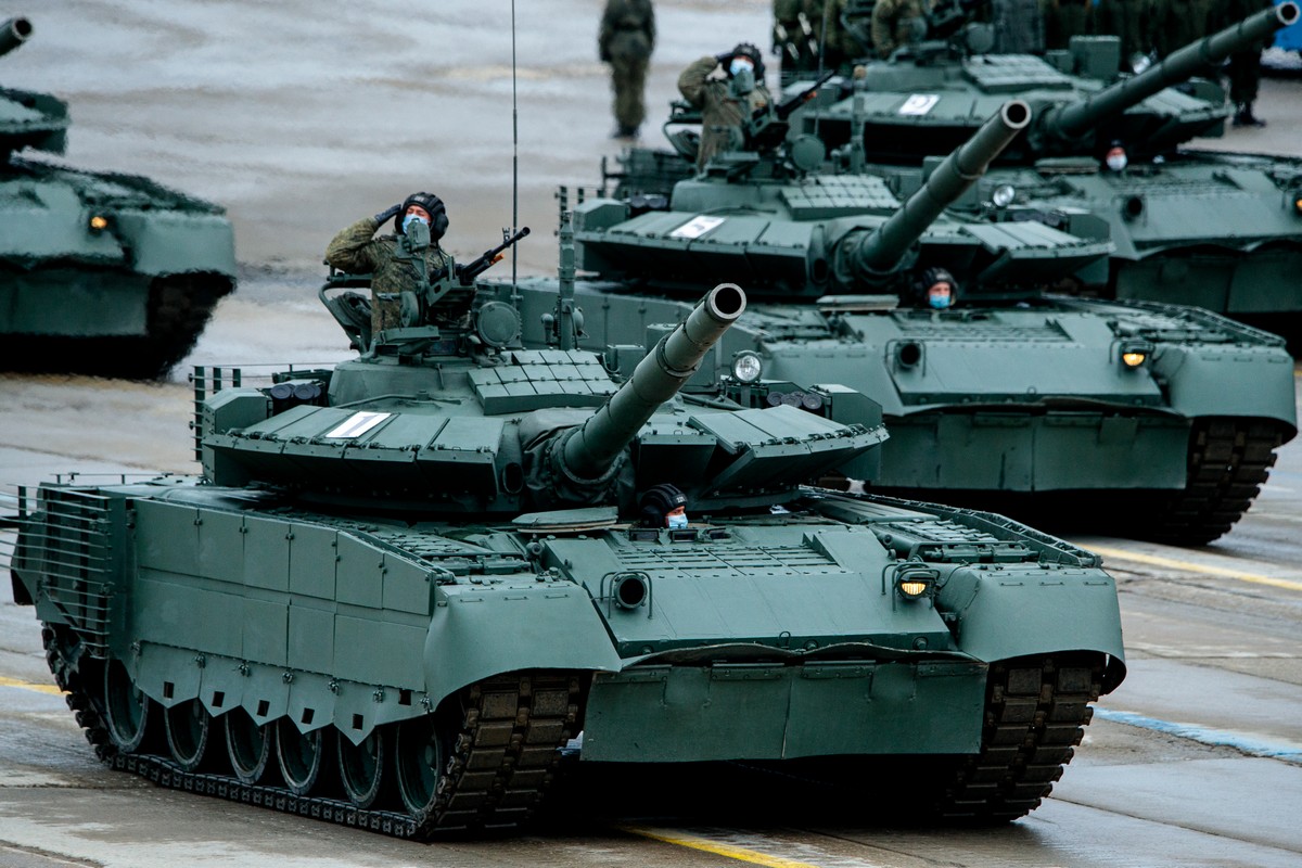 Т-80БВМ: «летающий танк» снова в строю