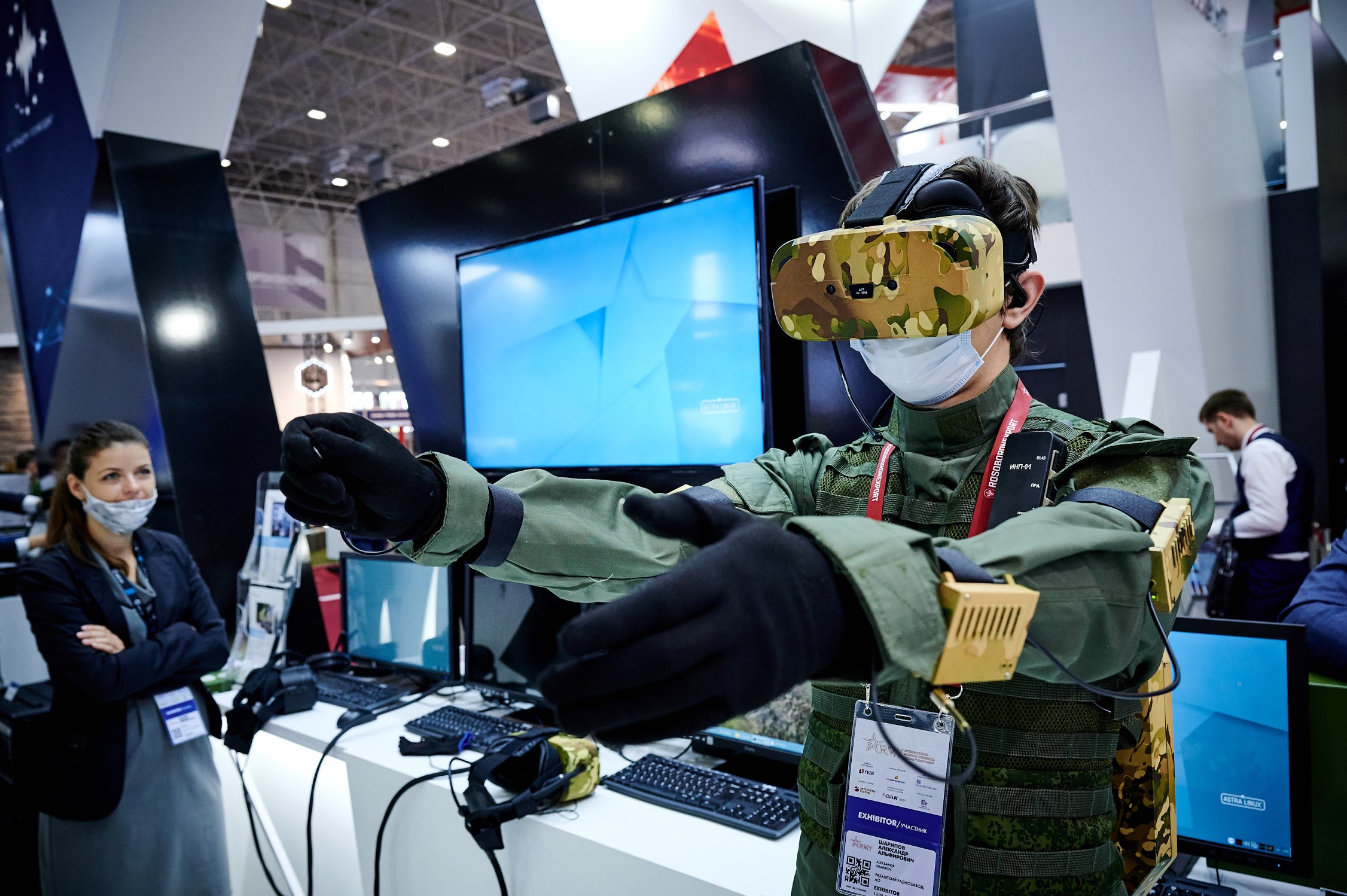 «Росэлектроника» представила VR-комплекс для обучения военных связистов