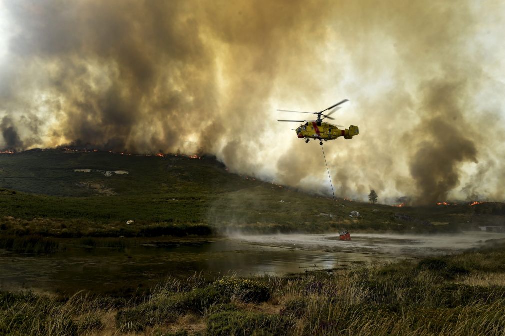 С начала года вертолеты Ростеха помогали тушить пожары в 11 странах