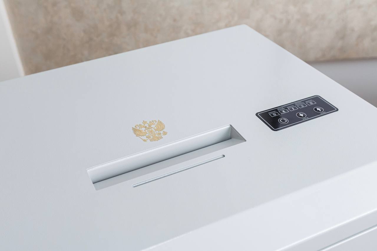 Ruselectronics has Delivered the First Hundred Supershredders Designed to Shred Confidential Documents