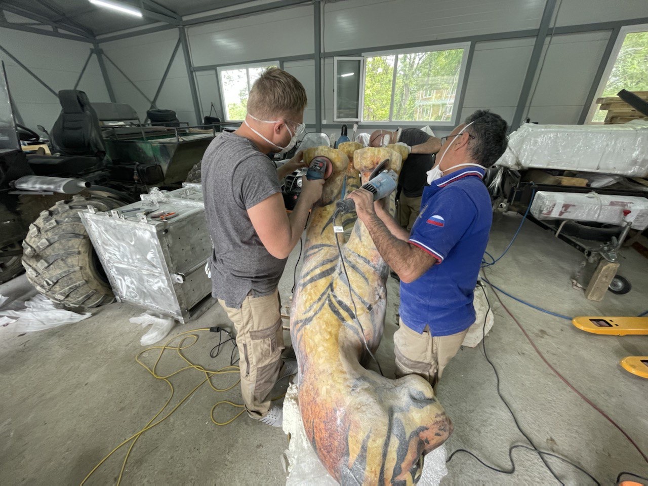 Ростех раскрыл детали работы над янтарным тигром для ВЭФ-2022