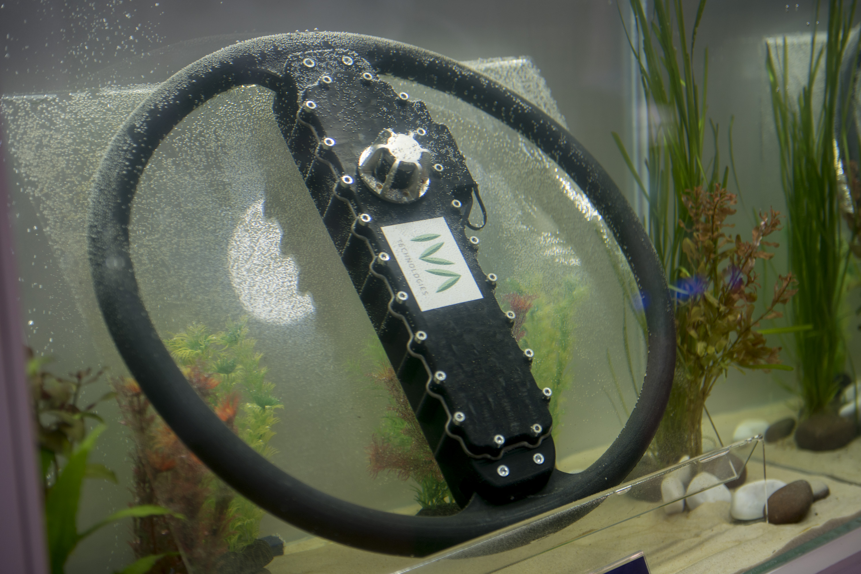 Rostec Presents Modernized Underwater Headset