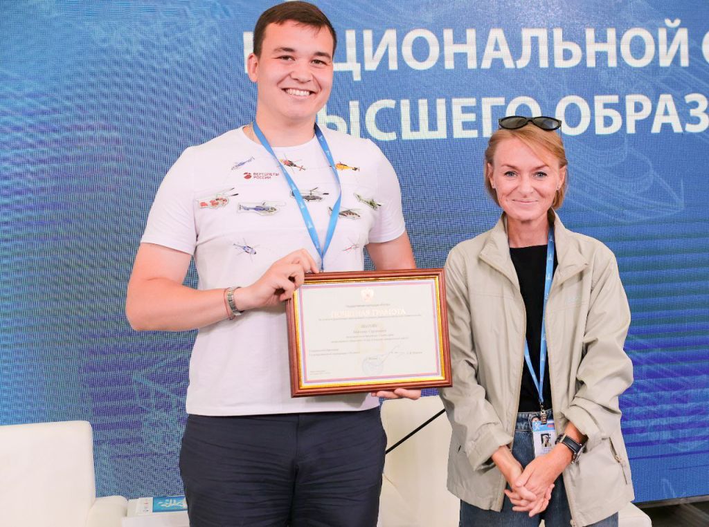 Максим Шатов.jpg