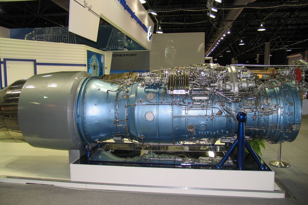 AL_31F_M2_engine_with_thrust_vector_control_at_Engineering_Technologies.jpg