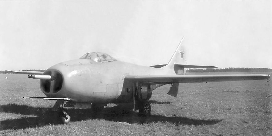 mig-9-1946.jpg mig-9-1946.jpg