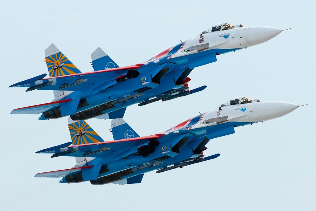 Sukhoi_Su-27_(Su-27S)__Russia_-_Air_Force_AN1985879.jpg