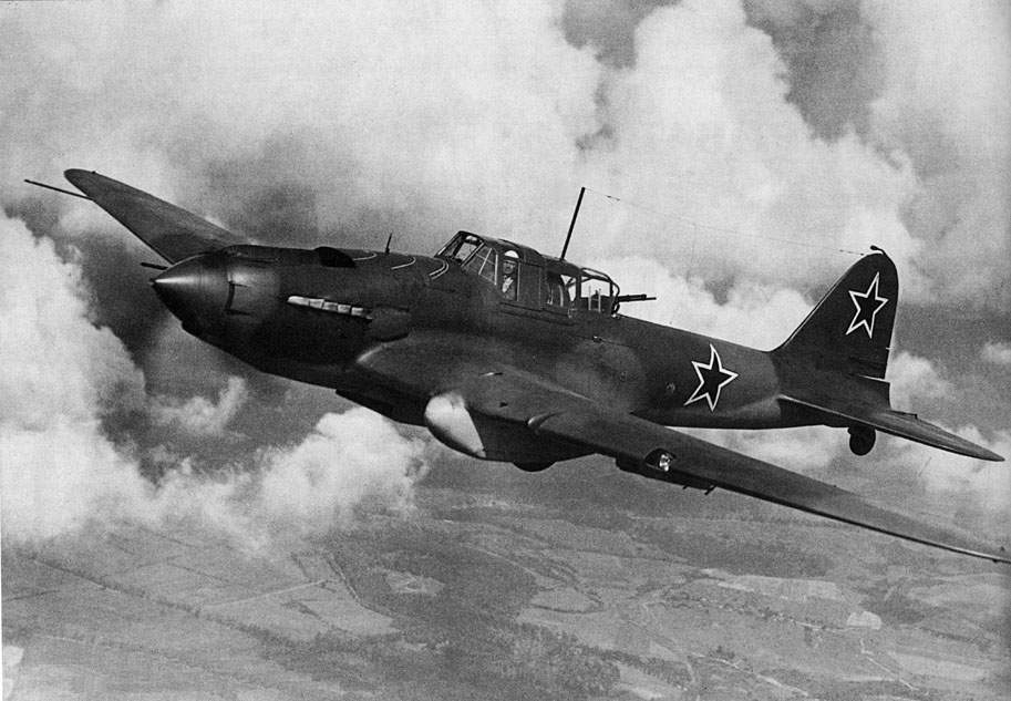 SHturmovik-Il-2.-1943-g..jpg